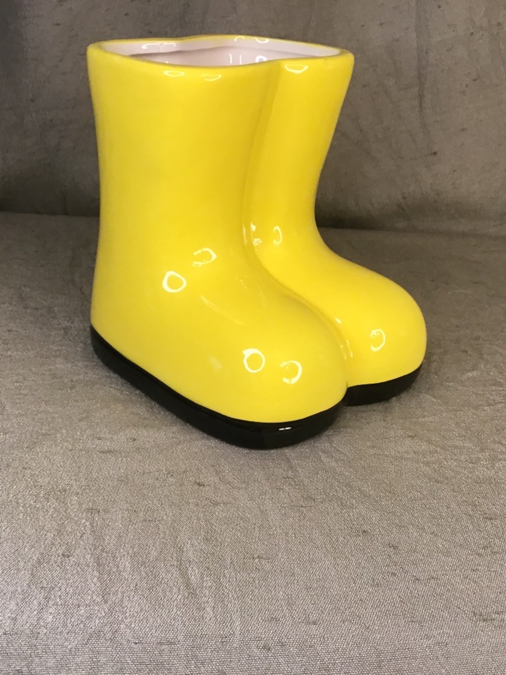 NWOT Napco Yellow Ceramic Rain Boot Planter or Vase . Designed For Small Plants.